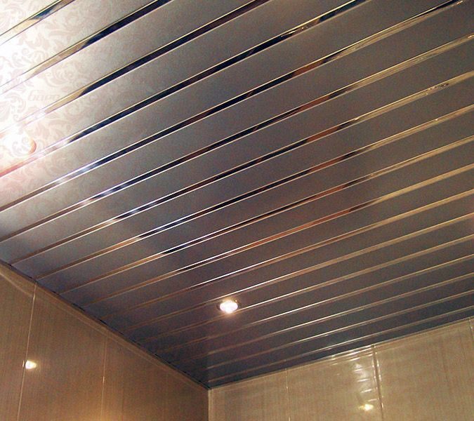 Подвесной алюминиевый реечный потолок: устройство и монтаж