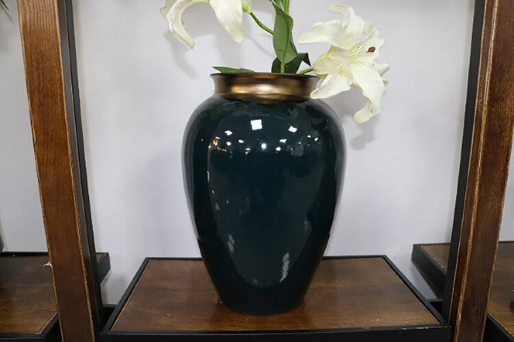Уроки декора: как расставить в доме вазы — по правилам и вопреки им