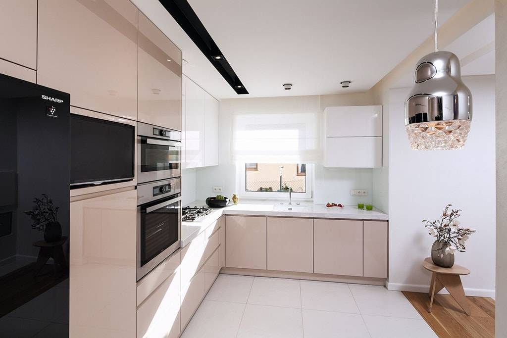 Кухня 30 кв. м. — 125 фото идей создания дизайна и обзор основных принципов оформления просторной кухни