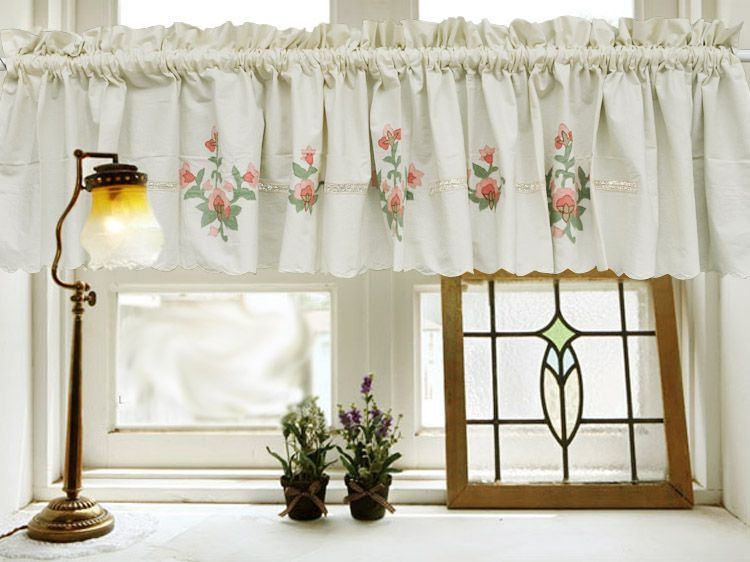 Шторы в стиле прованс: занавески для спальни, кухни и гостиной, жалюзи и рулонные портьеры - 40 фото