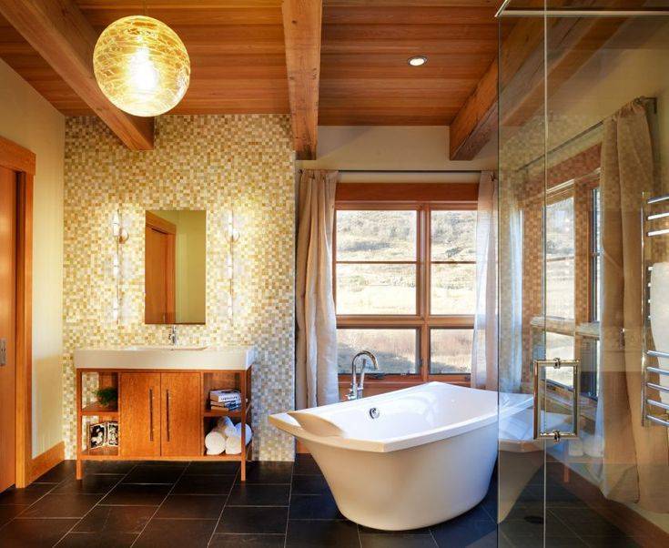 Ванная комната с плиткой под дерево на стены: отделка туалета, санузел с плиткой, деревом и камнем
 - 28 фото