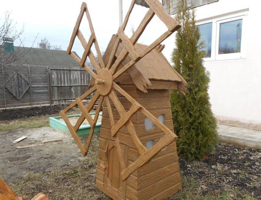 Декоративная садовая ветряная мельница своими руками
